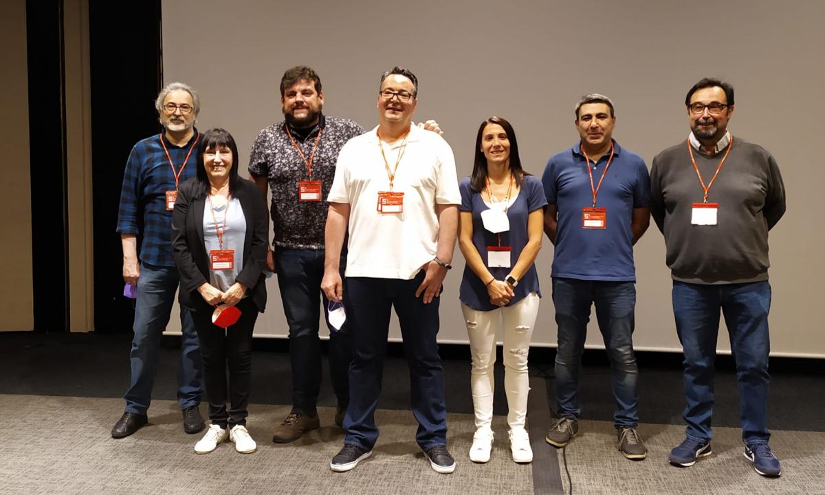 Los integrantes de la nueva Comisin Ejecutiva (por orden en la foto de izquierda a derecha) son: Antonio Esquinas, Loli Vargas, Guillermo Fernndez, Manolo Balanza, Marta Caster, Jos Villez, Francesc Ascaso.